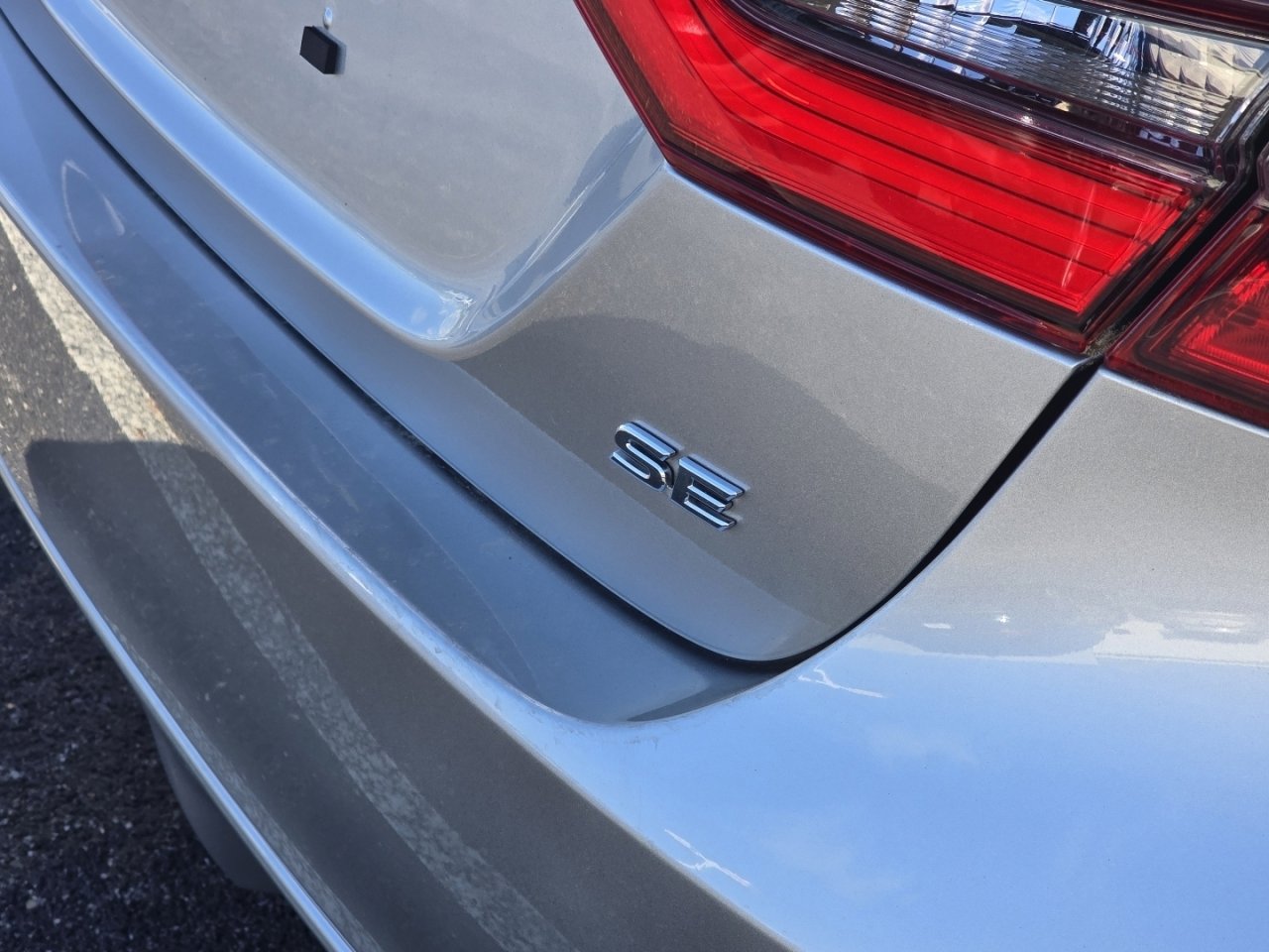 Certified 2023 Toyota Camry SE FWD image 10