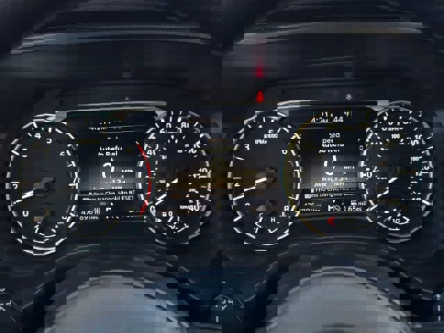 Used 2024 Nissan Rogue S image 24