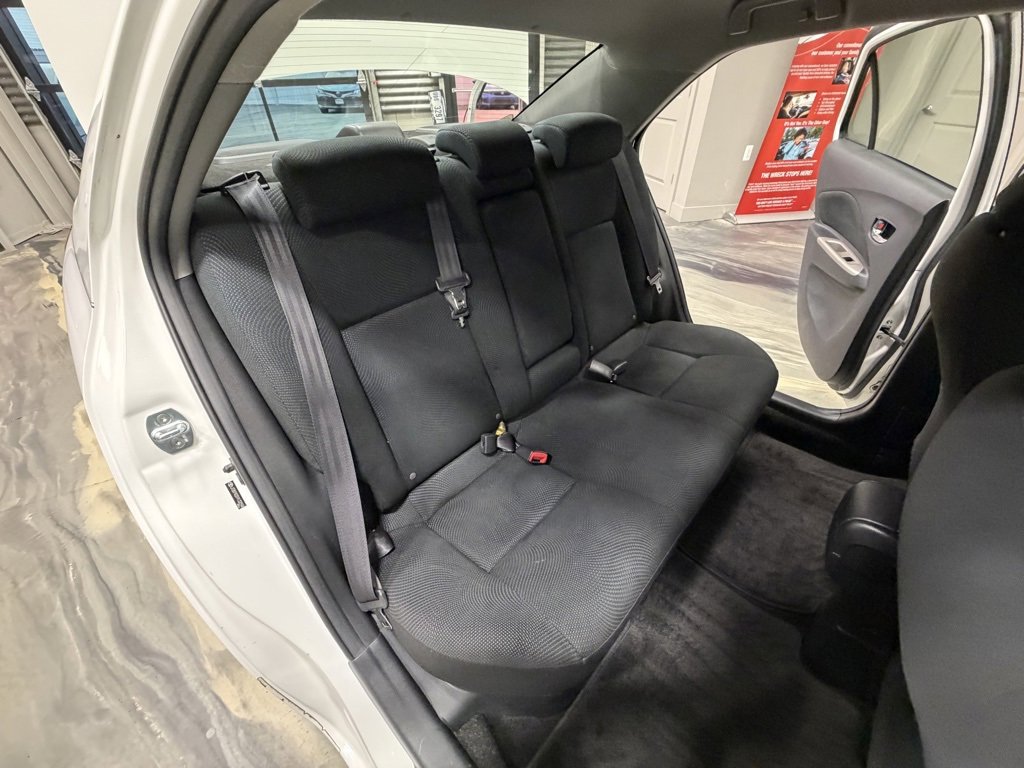 Used 2009 Toyota Yaris Sedan image 6
