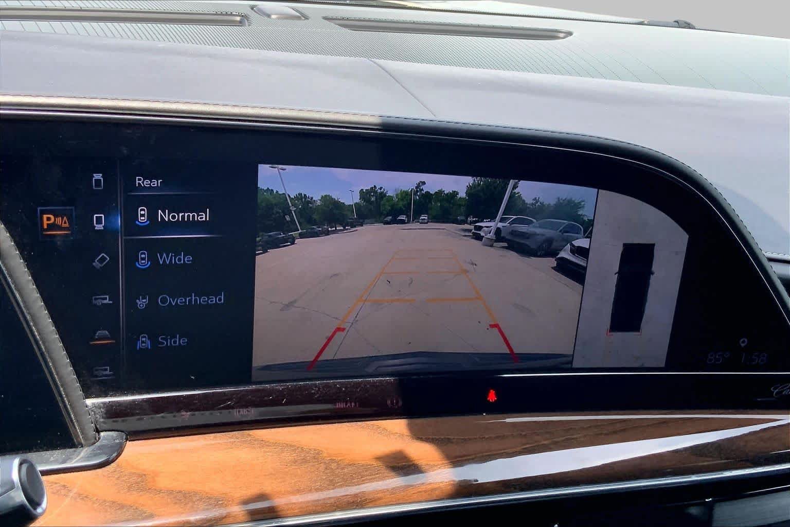 Used 2022 Cadillac Escalade Premium Luxury Platinum w/ Heavy-Duty Trailer Package AWD/4WD image 29