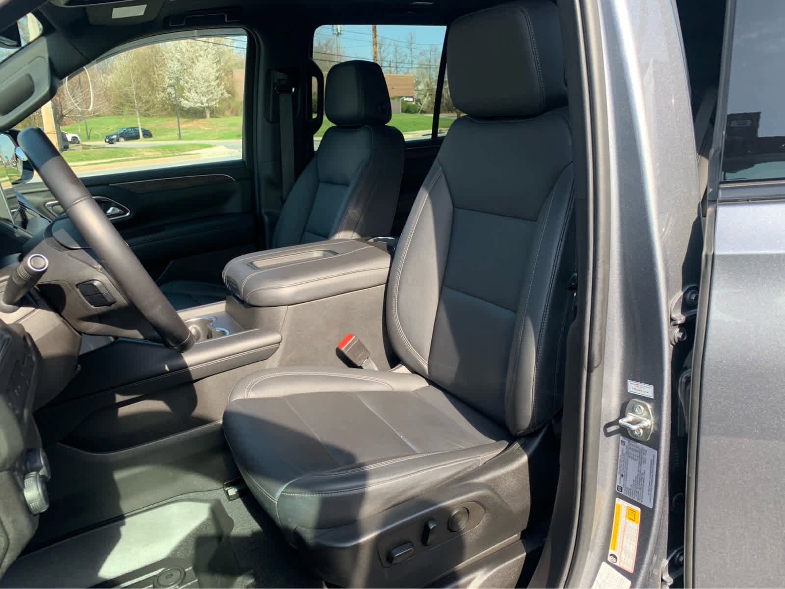 Used 2021 Chevrolet Tahoe LT image 12