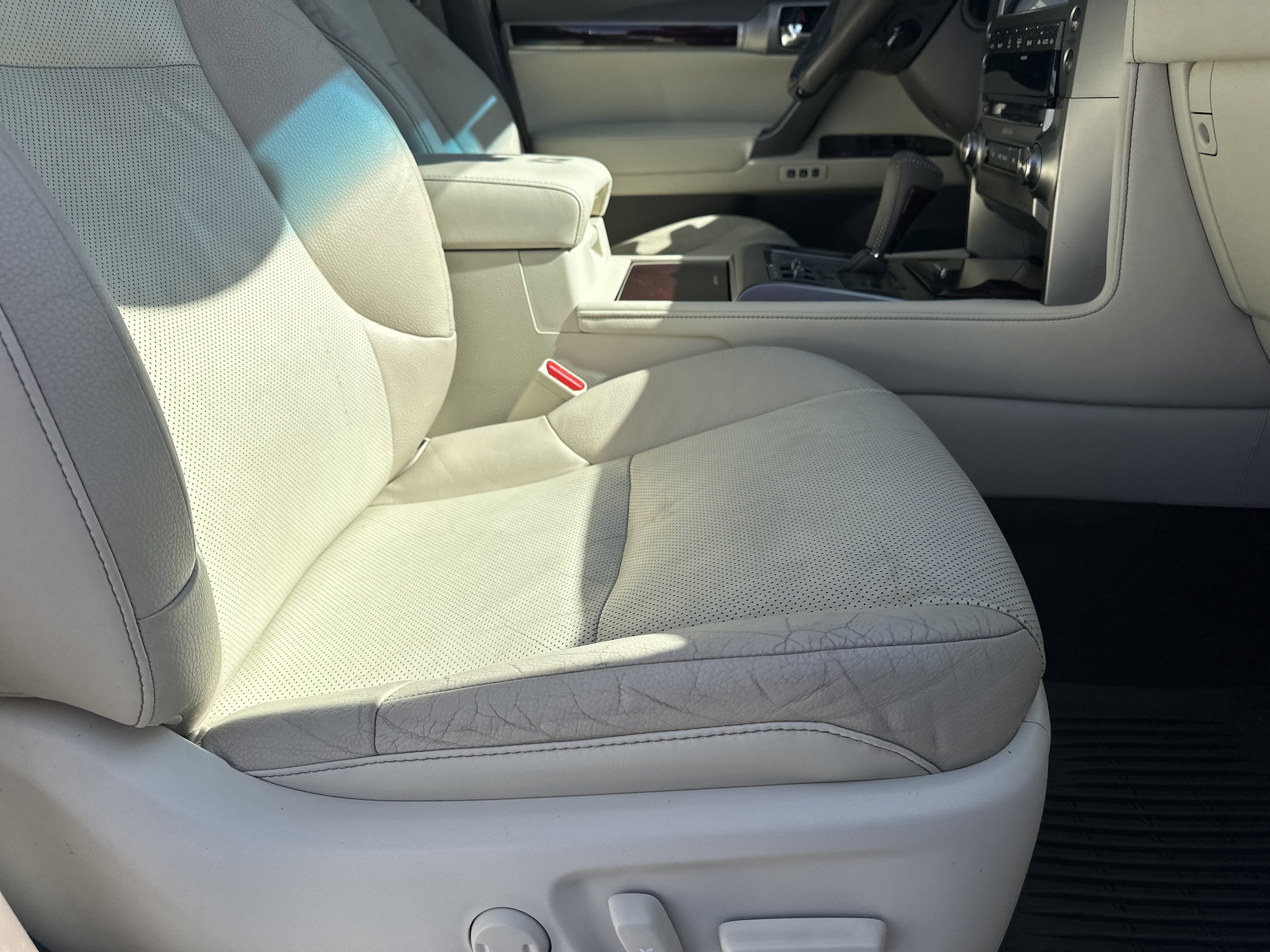 Used 2016 Lexus GX 460 w/ Premium Package image 14