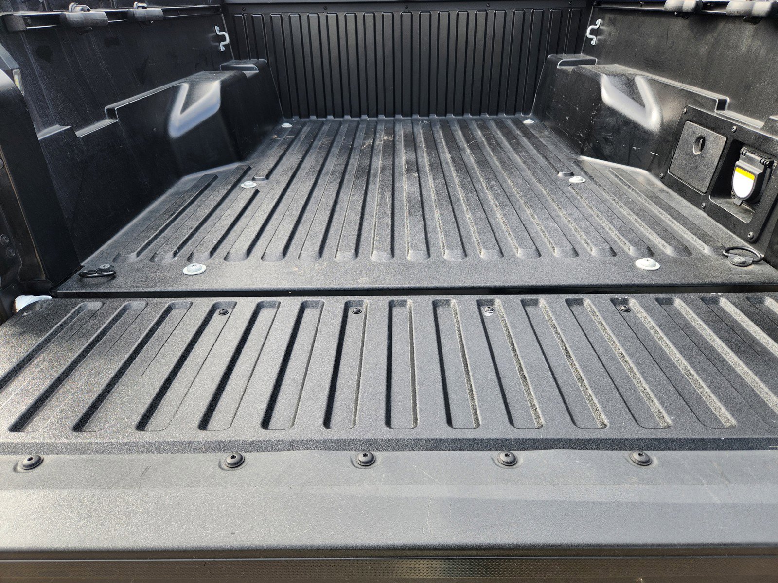 Used 2023 Toyota Tacoma Limited AWD/4WD image 26