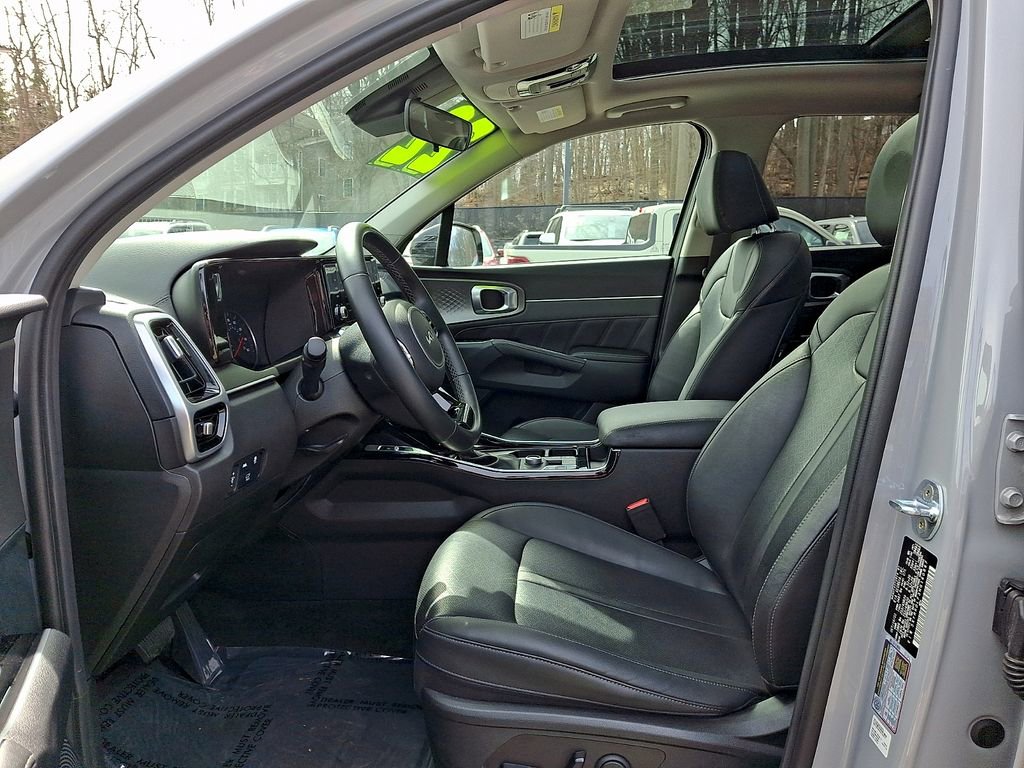 Used 2022 Kia Sorento SX image 14
