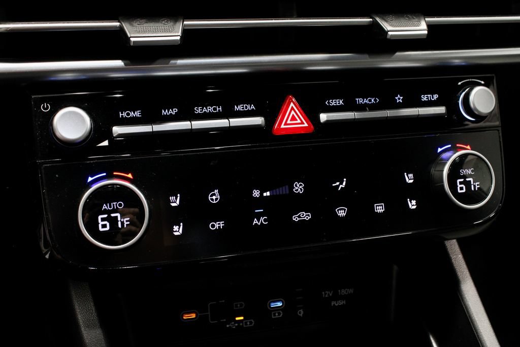 Used 2025 Hyundai Santa Cruz Limited AWD/4WD image 35