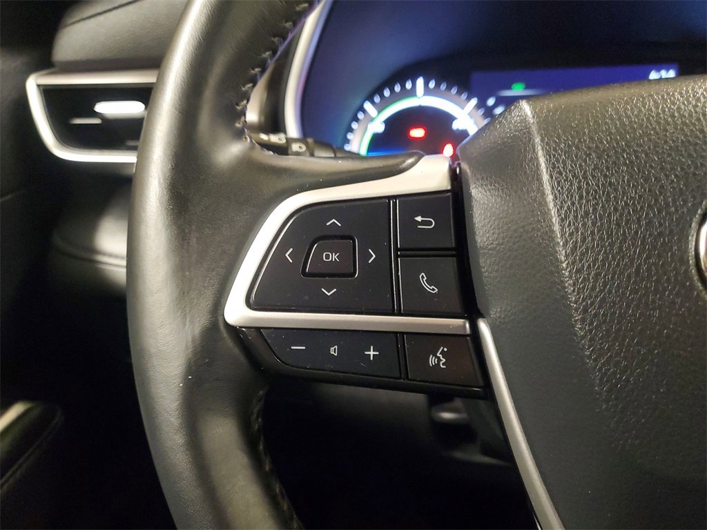 Certified 2023 Toyota Highlander XLE image 23