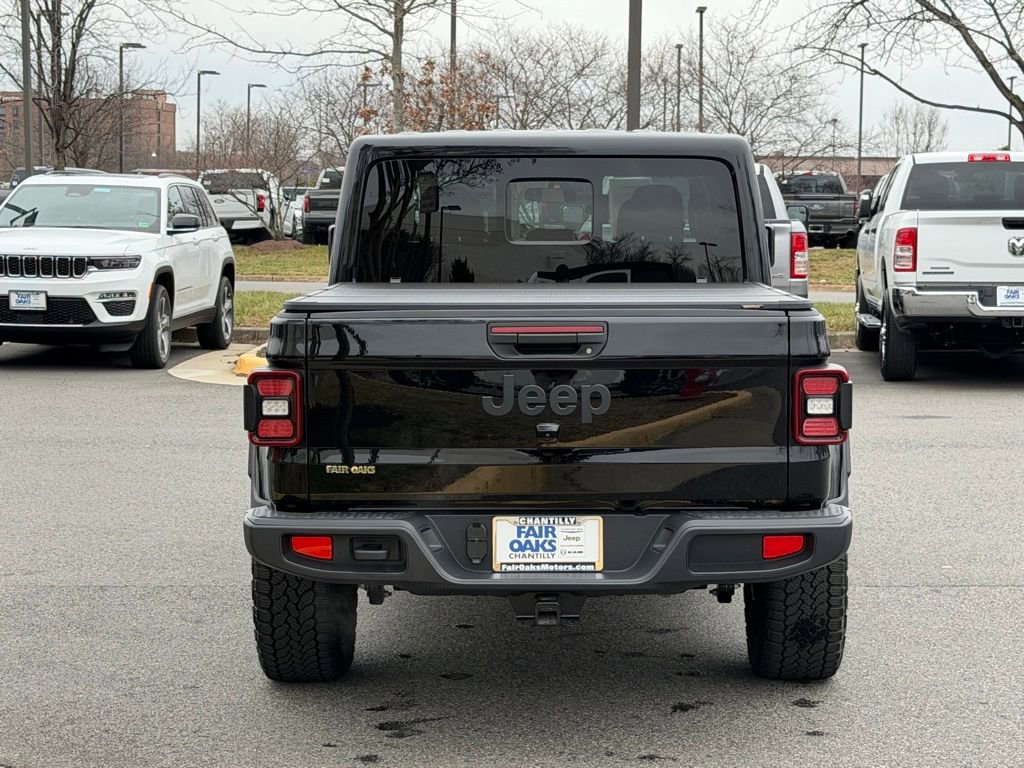 Certified 2025 Jeep Gladiator Sport image 8