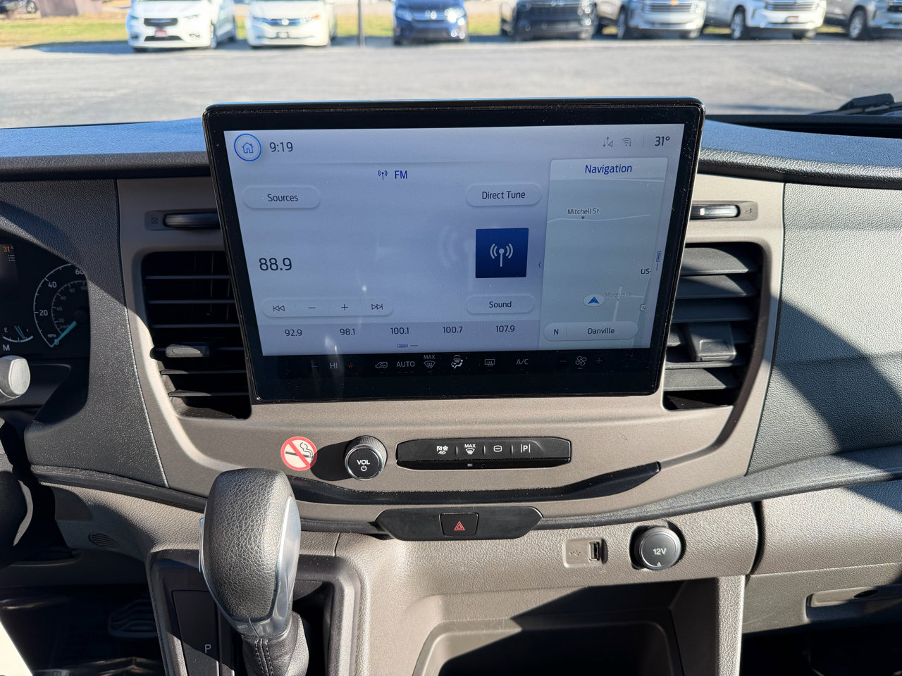 Used 2022 Ford Transit 350 XLT image 30