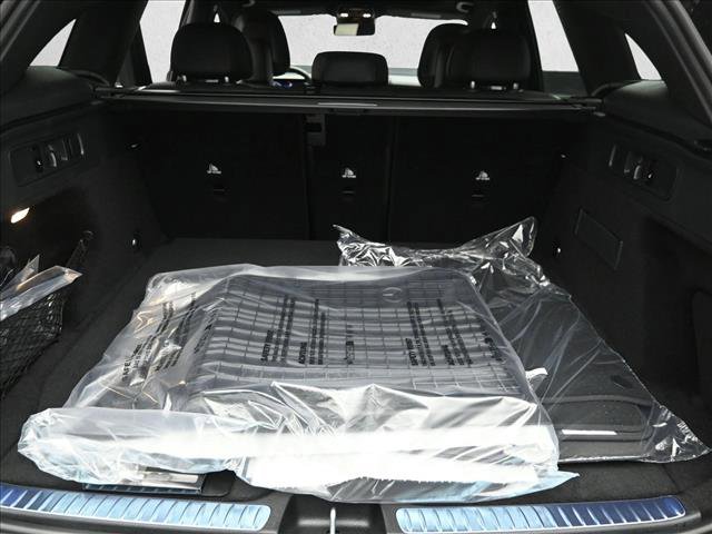 New 2026 Mercedes-Benz GLC 300 4MATIC image 24