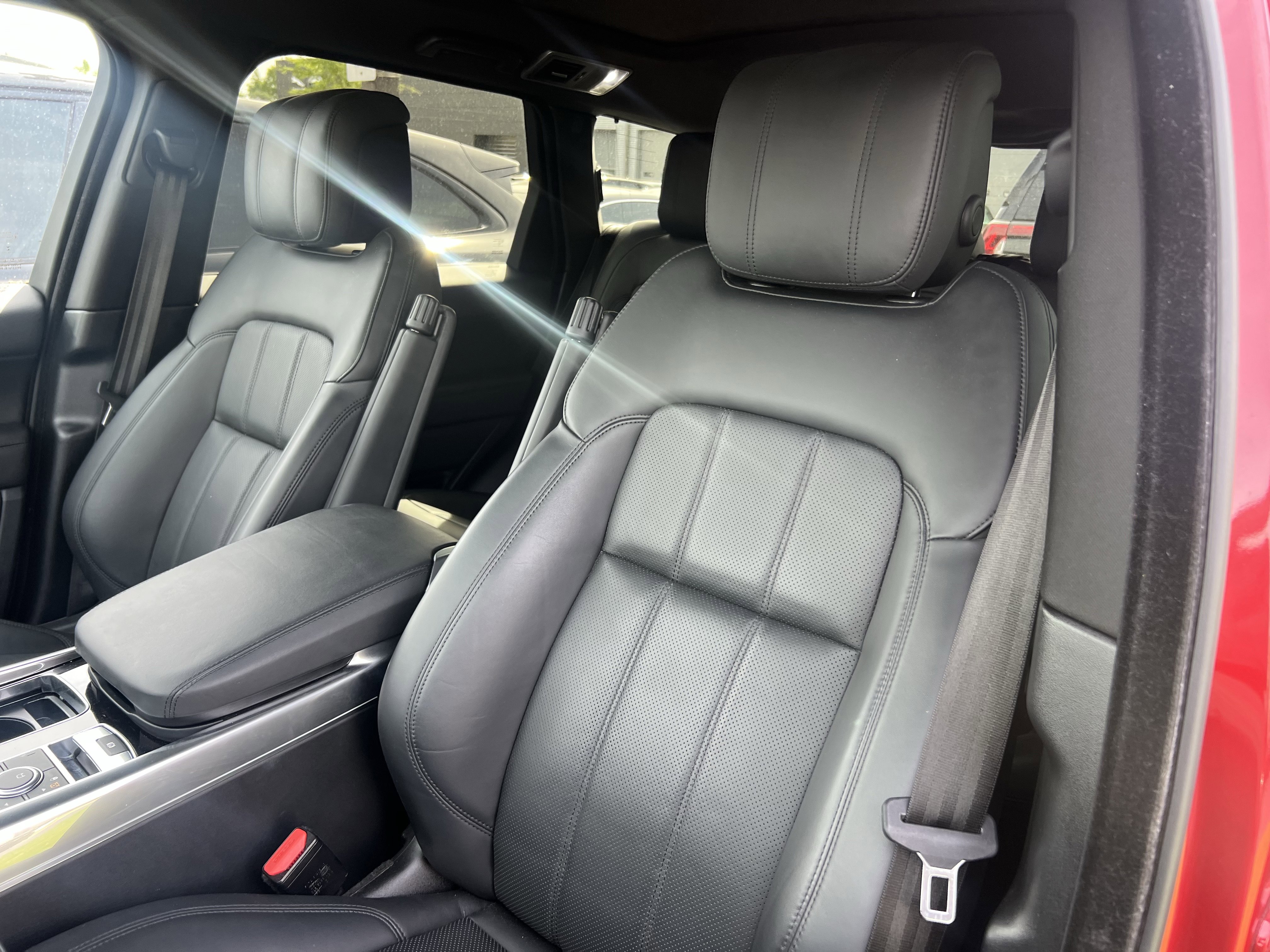 Certified 2022 Land Rover Range Rover Sport HSE Silver Edition image 16