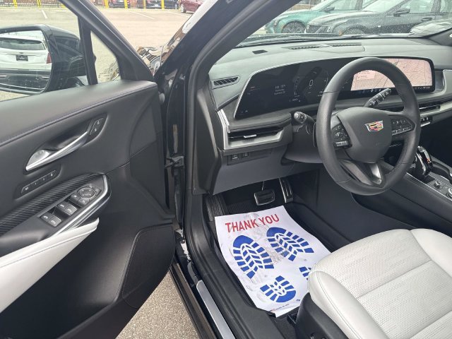 Certified 2024 Cadillac XT4 Sport AWD/4WD image 15