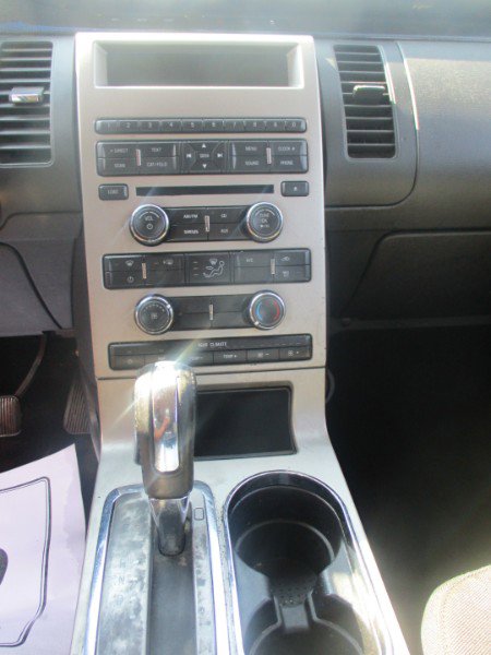 Used 2010 Ford Flex SE image 12