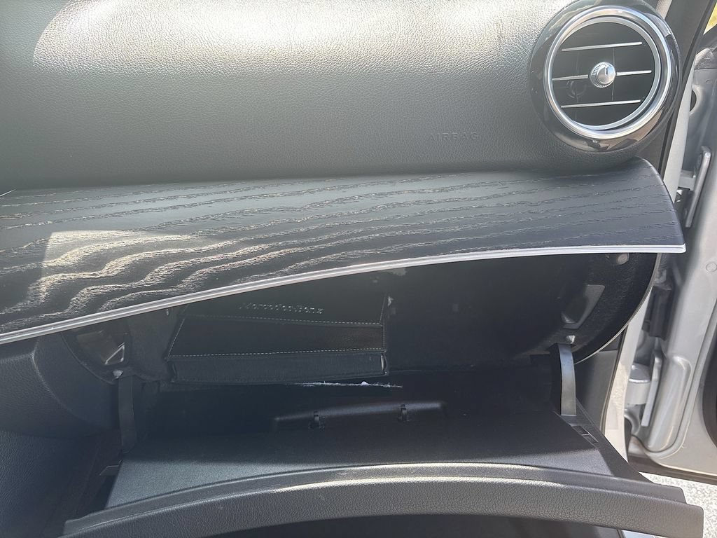 Used 2018 Mercedes-Benz E 300 image 24
