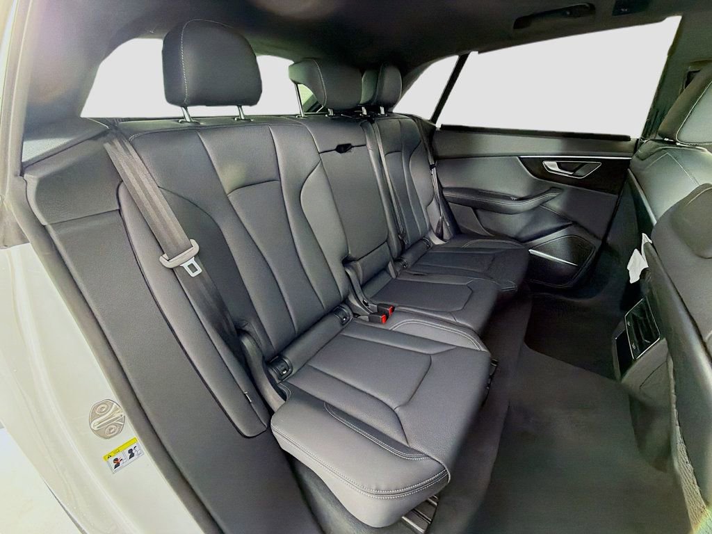 New 2026 Audi Q8 Premium Plus image 30