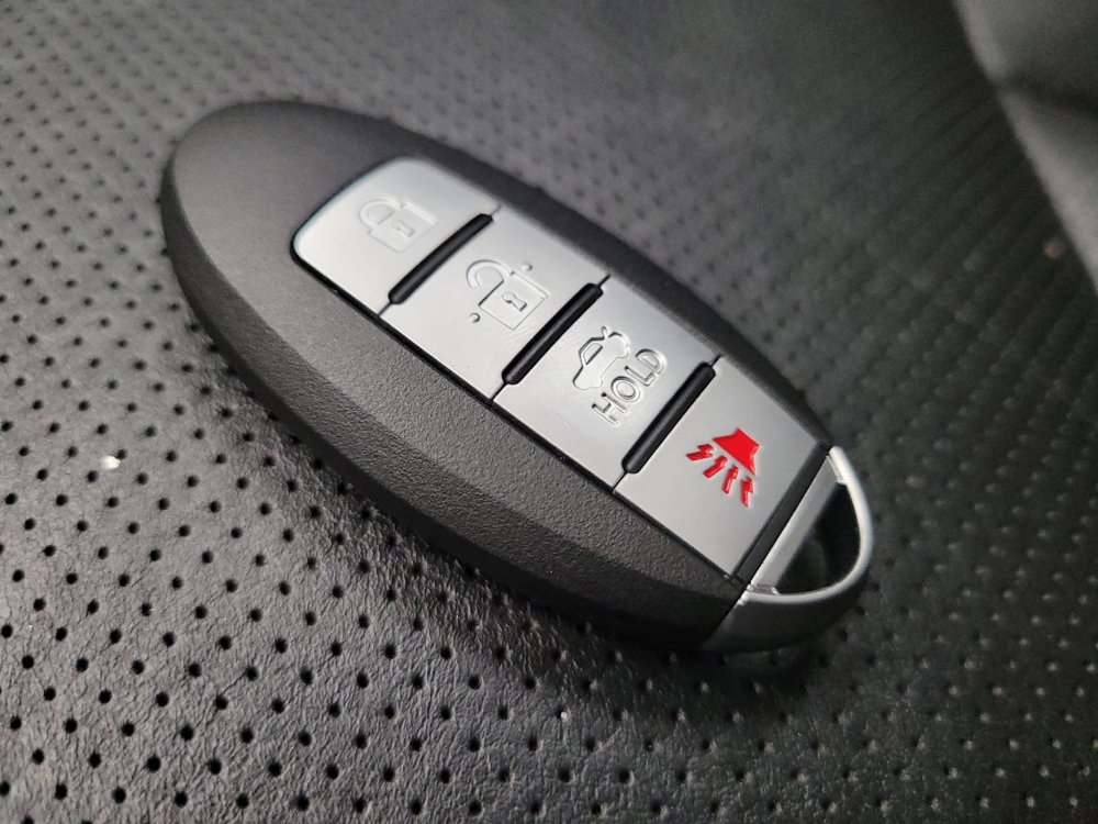 Used 2015 Nissan Rogue SL image 32