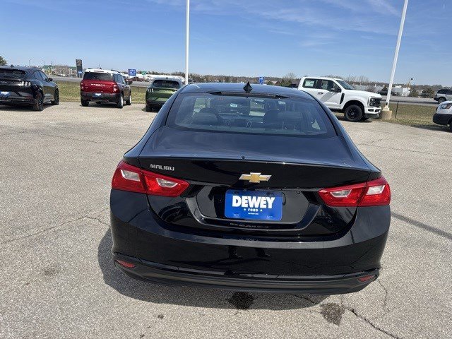 Used 2023 Chevrolet Malibu LS FWD image 8