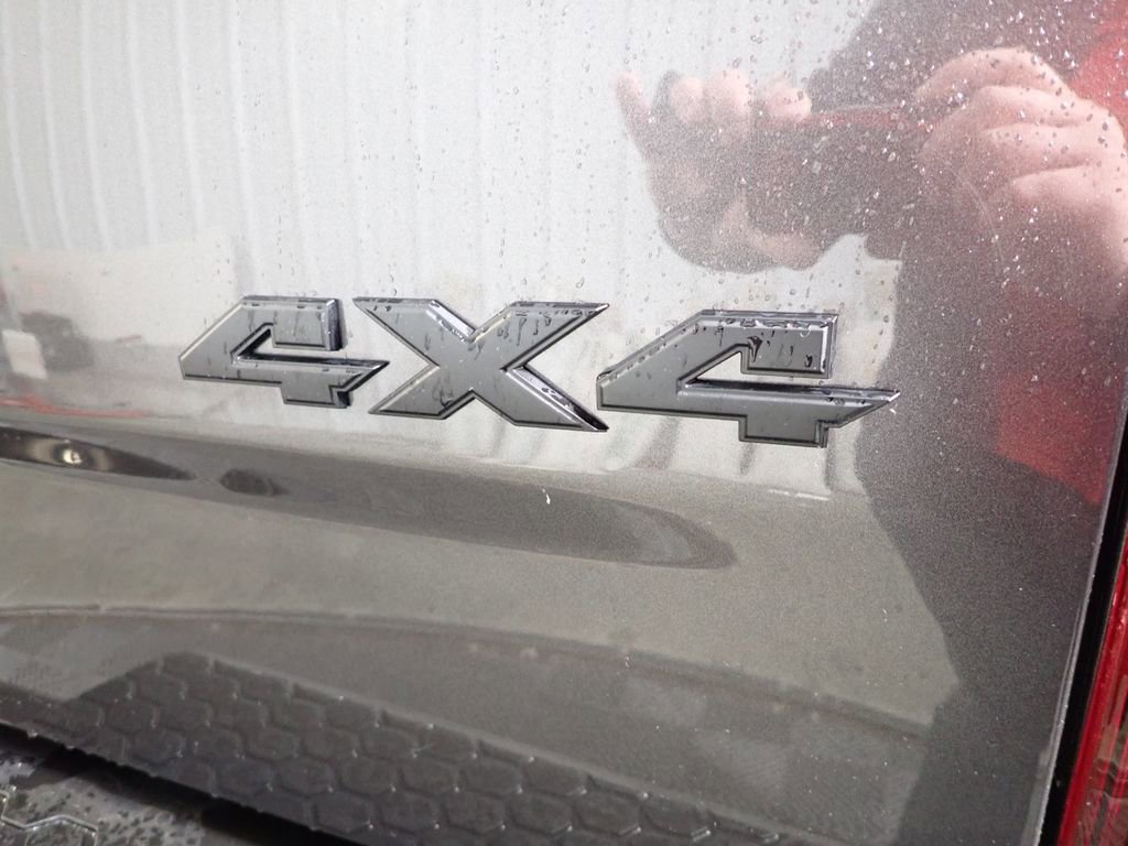 Used 2019 RAM 1500 Classic Warlock image 14