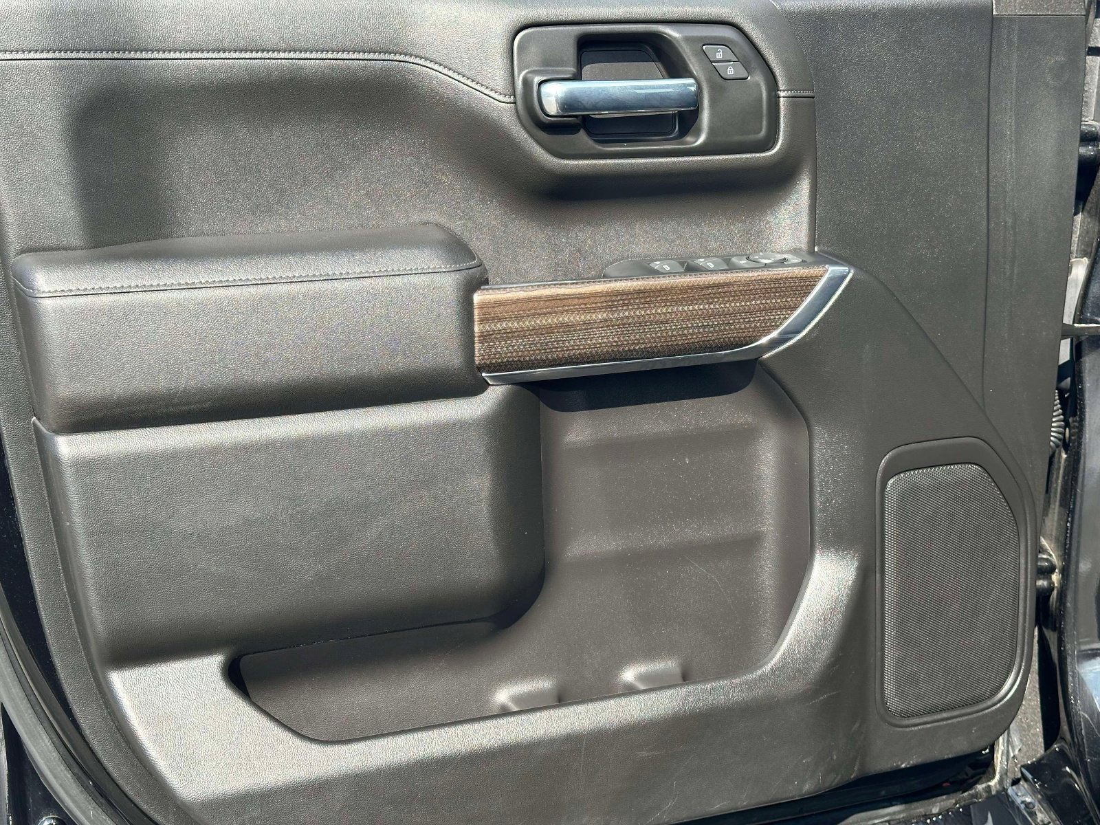 Used 2021 Chevrolet Silverado 1500 LT Trail Boss w/ Bed Protection Package image 19