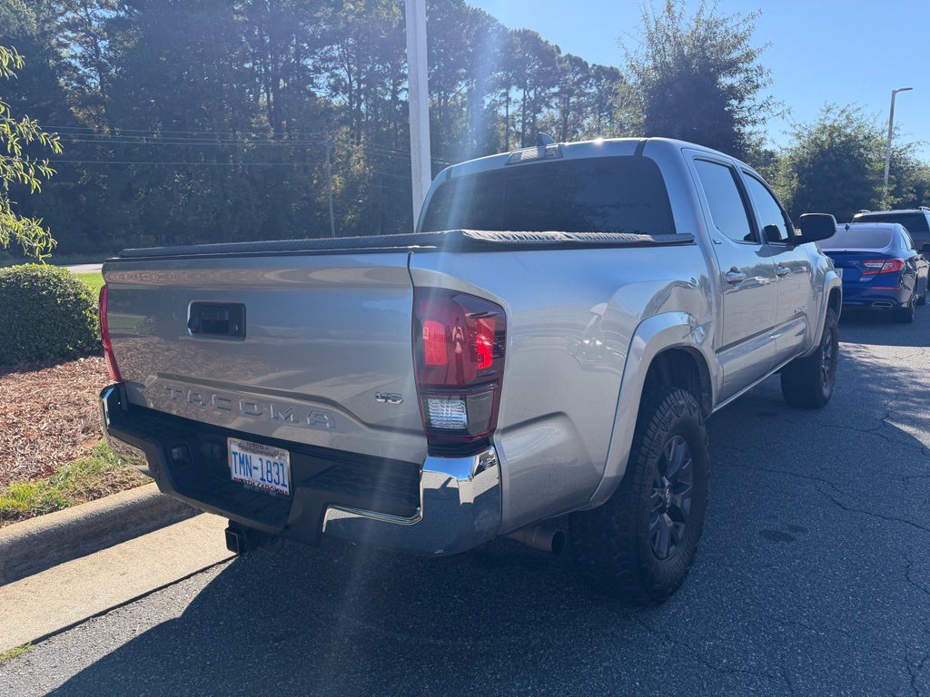 Used 2023 Toyota Tacoma SR5 RWD image 15