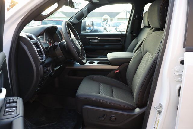New 2026 RAM 1500 Big Horn AWD/4WD image 10