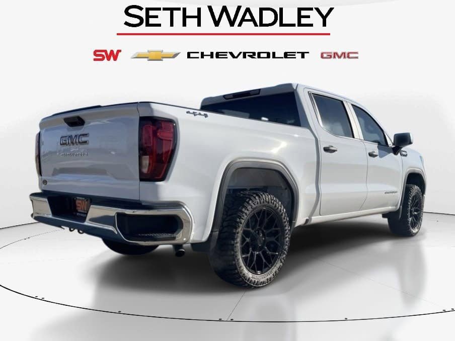 New 2025 GMC Sierra 1500 Pro AWD/4WD image 3