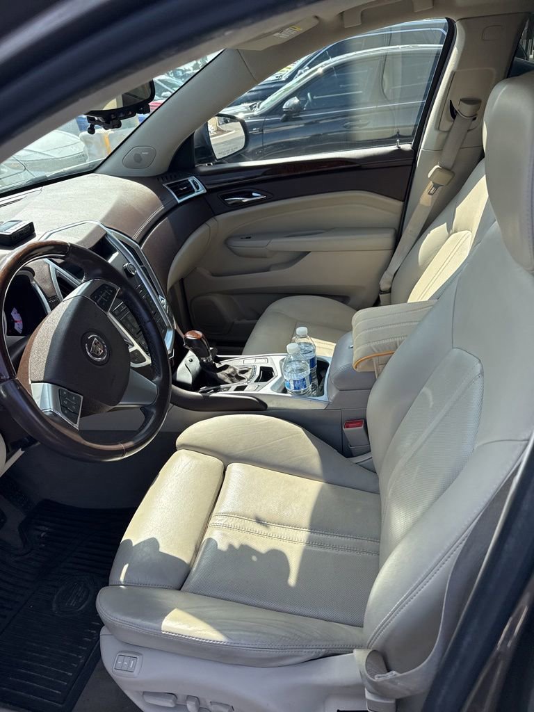 Used 2011 Cadillac SRX Performance FWD image 3