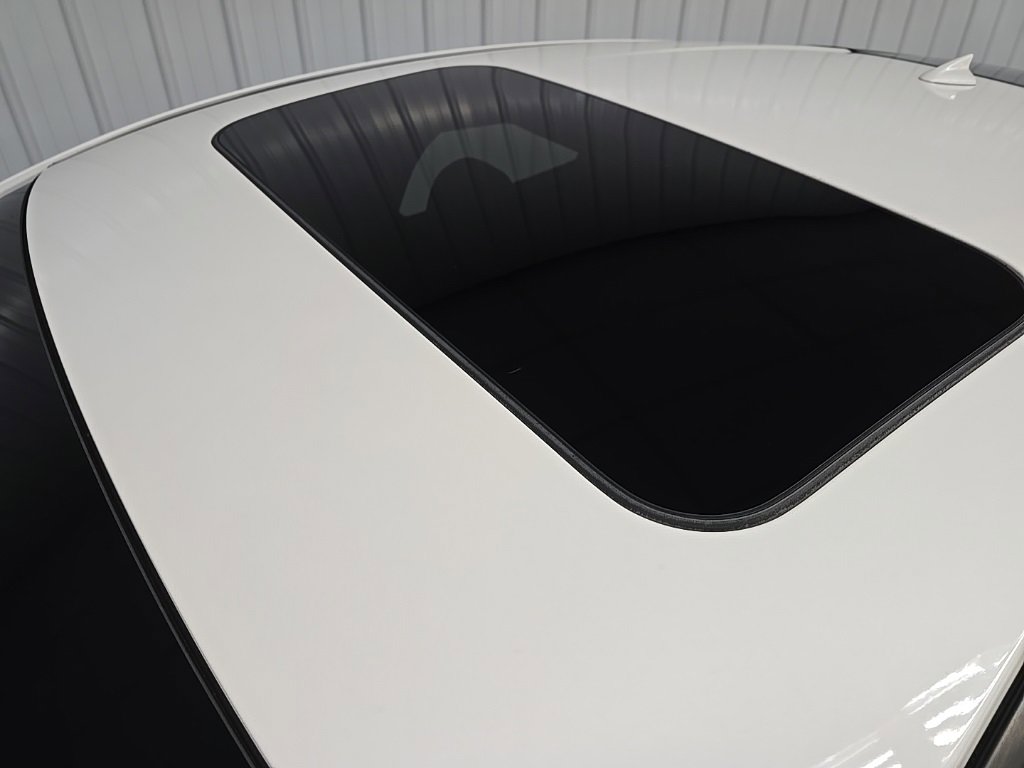 Used 2021 MAZDA MAZDA3 AWD 2.5 Turbo Hatchback image 11