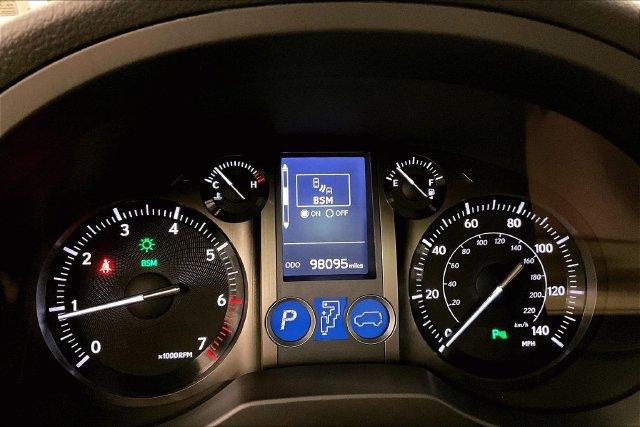 Used 2018 Lexus GX 460 Premium w/ Premium Package AWD/4WD image 41