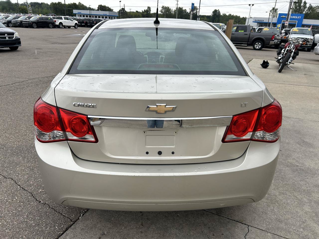 Used 2014 Chevrolet Cruze LT FWD image 6