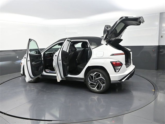 Used 2024 Hyundai Kona N Line image 43