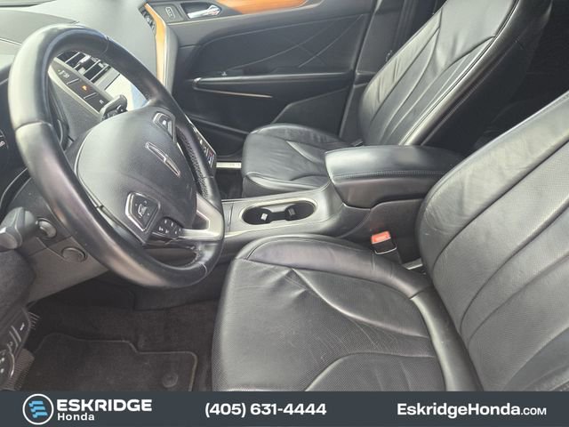 Used 2017 Lincoln MKC Reserve w/ Lincoln MKC Climate Package AWD/4WD image 15