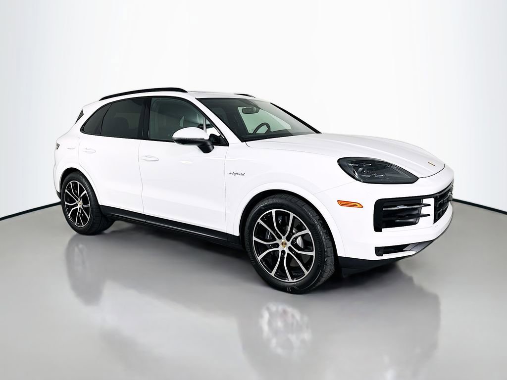 Certified 2024 Porsche Cayenne AWD/4WD image 7