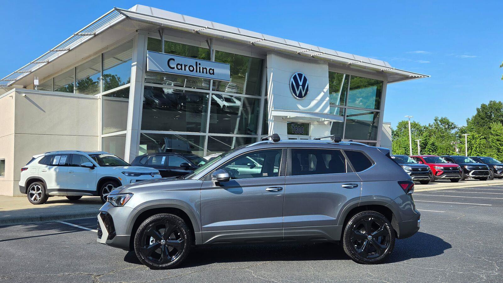 Certified 2025 Volkswagen Taos SEL w/ Black Wheel Plus Package AWD/4WD image 2