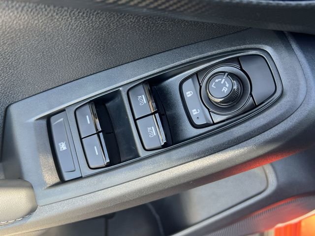 Used 2025 Subaru Crosstrek 2.0i Premium w/ Convenience Package #2 image 24