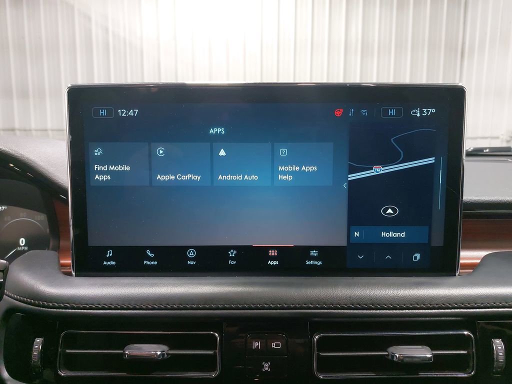 Used 2022 Lincoln Nautilus Reserve image 22