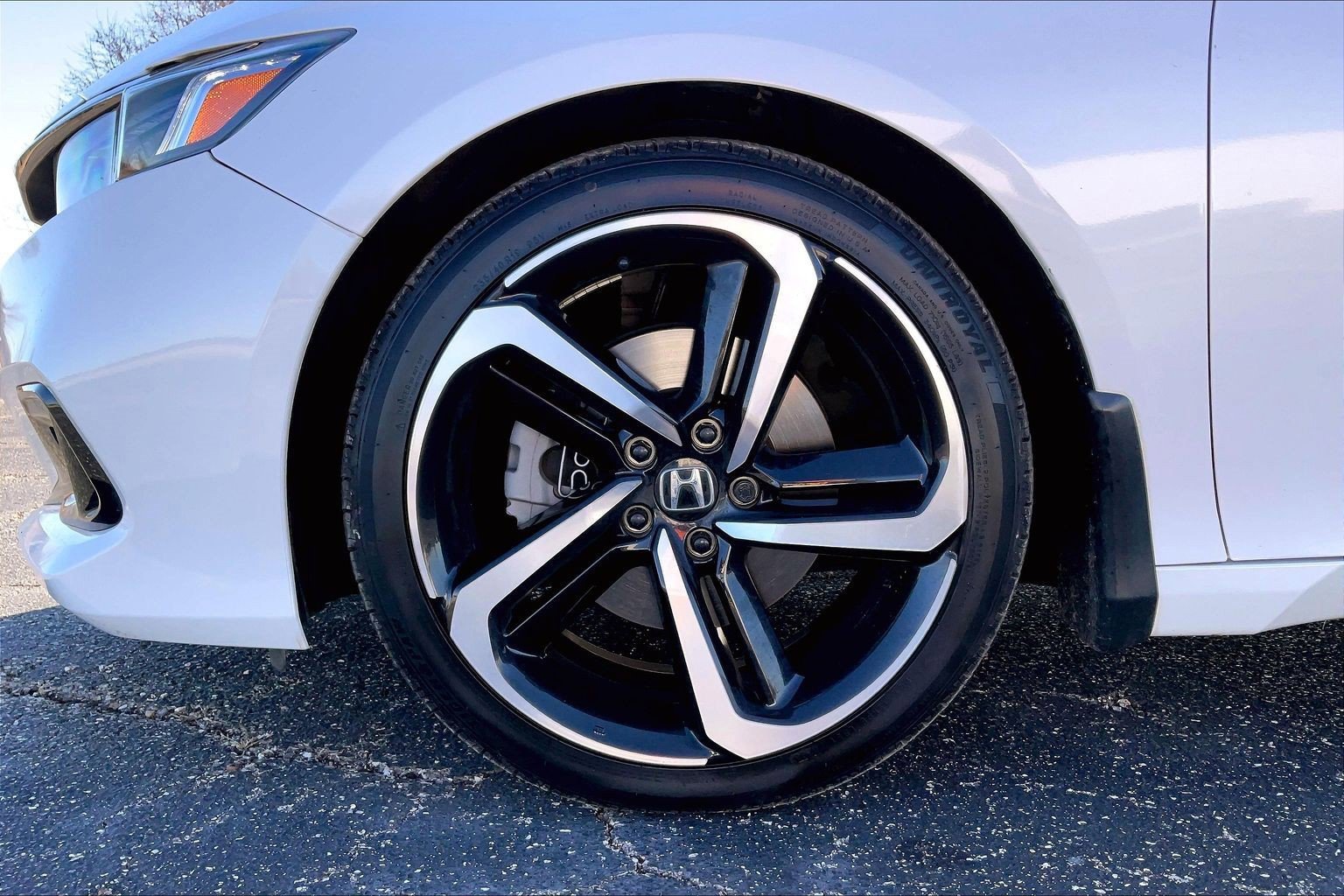 Used 2022 Honda Accord Sport image 9