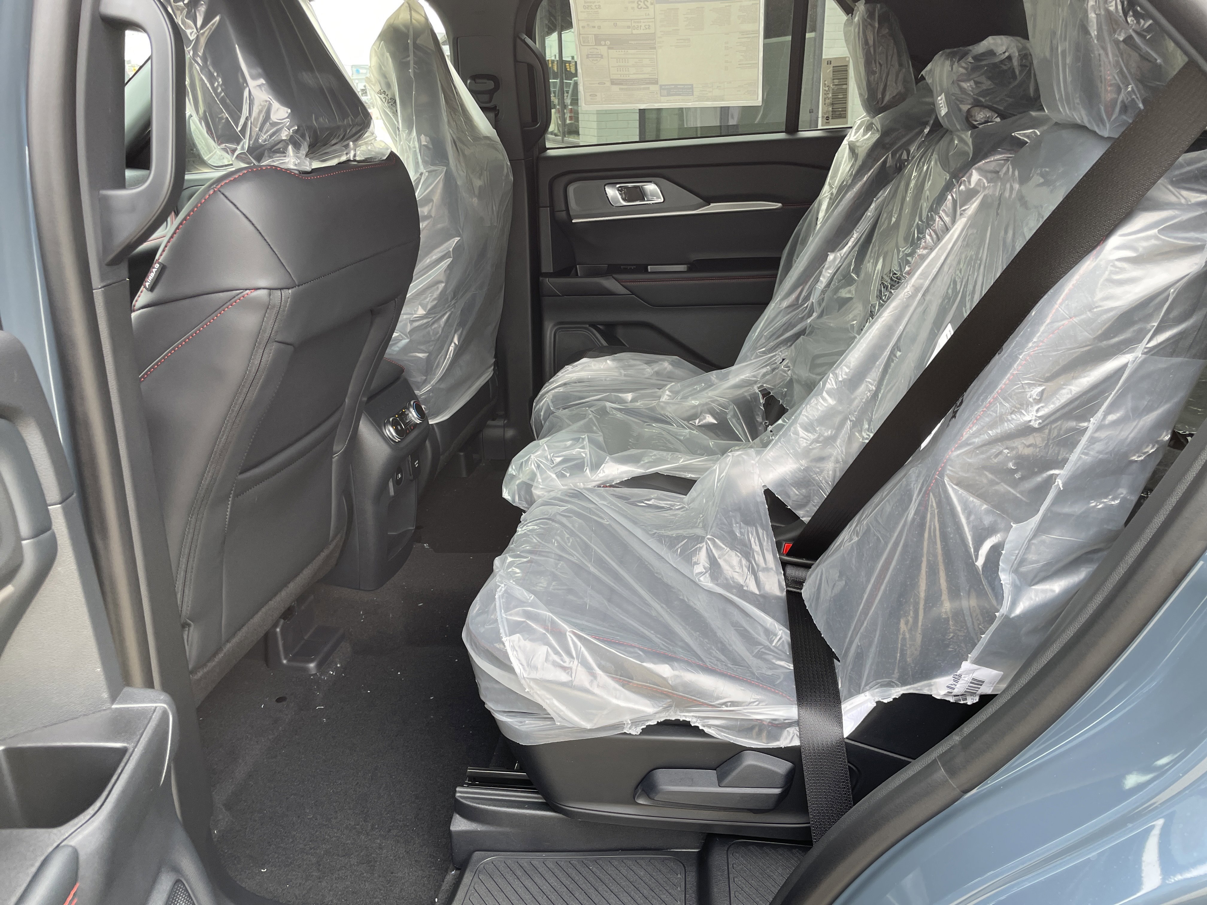 New 2026 Ford Explorer ST-Line image 12