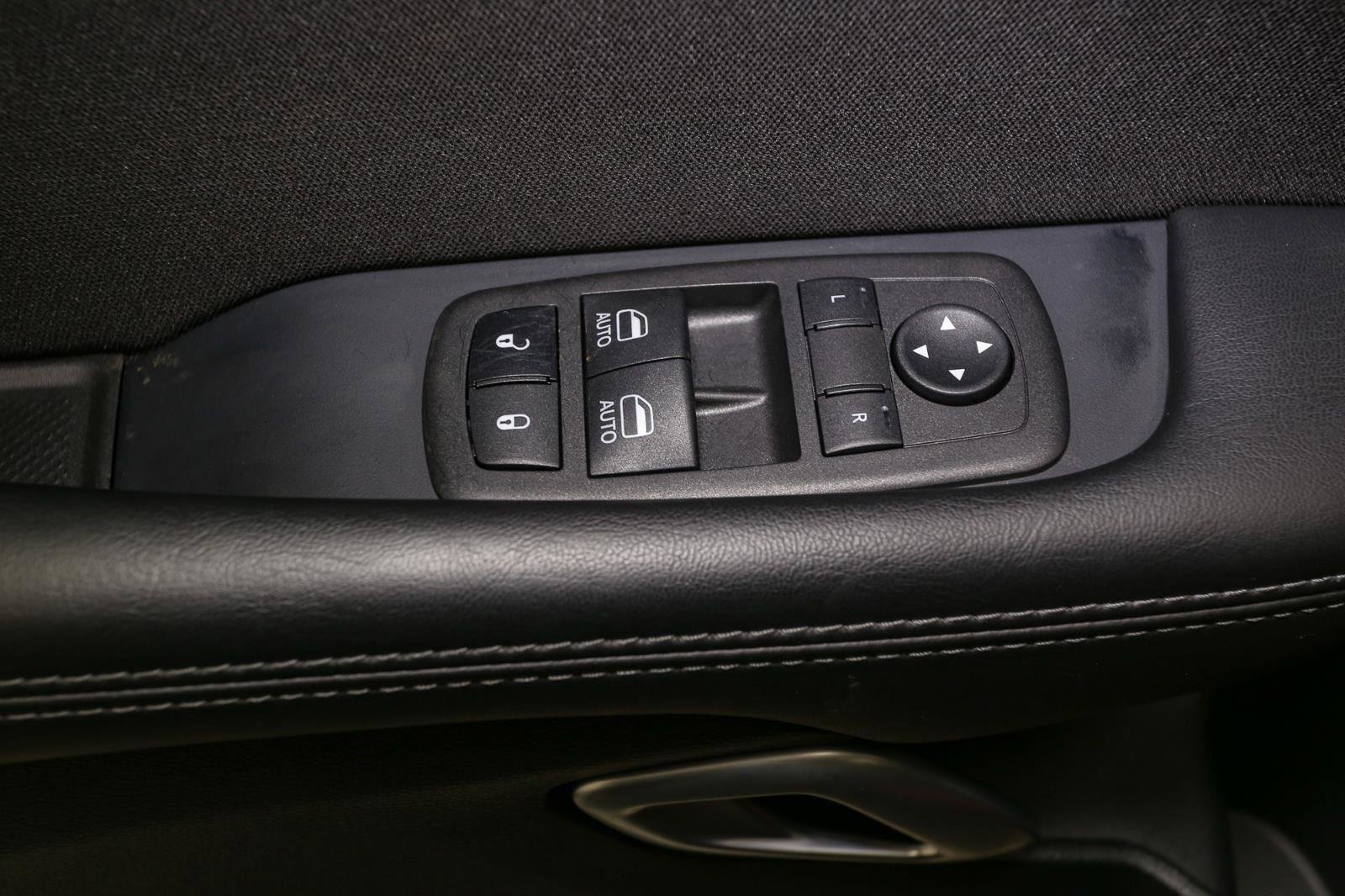 Used 2023 Dodge Challenger R/T Scat Pack w/ Scat Pack Stripe image 43