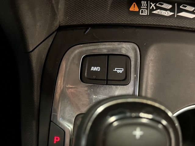 Used 2020 Chevrolet Equinox Premier image 33