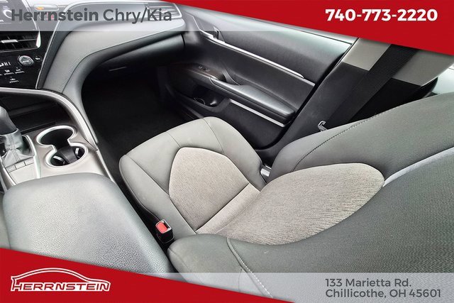 Used 2023 Toyota Camry LE image 14