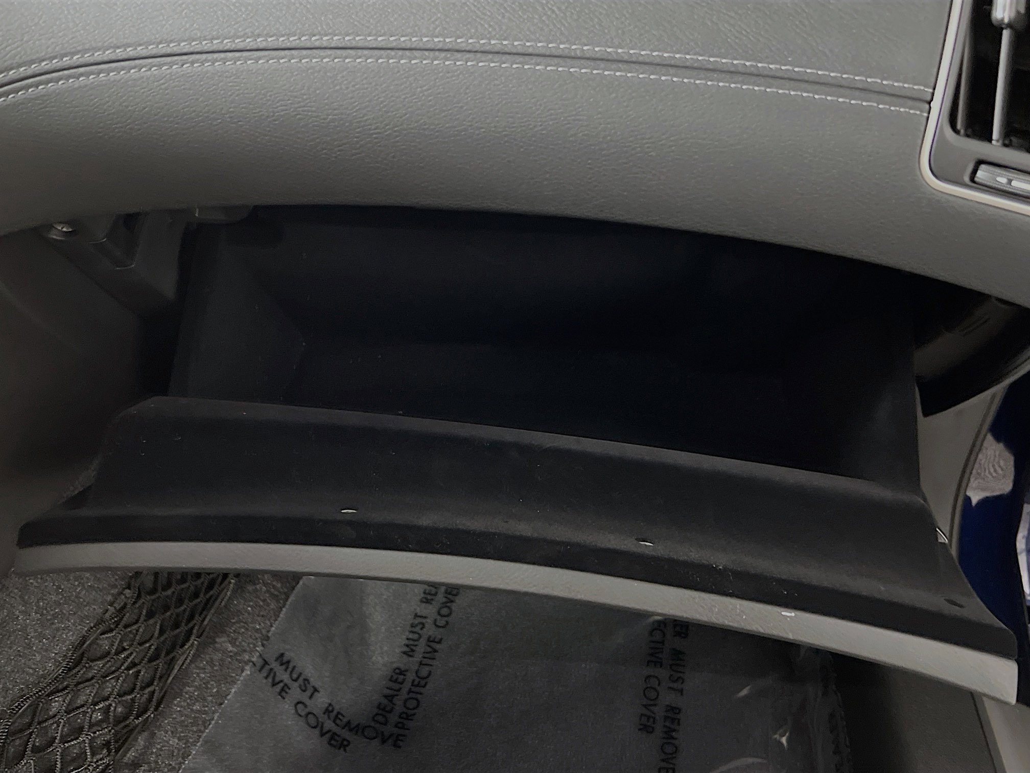 Used 2022 INFINITI Q60 3.0t Luxe w/ Essential Package image 34