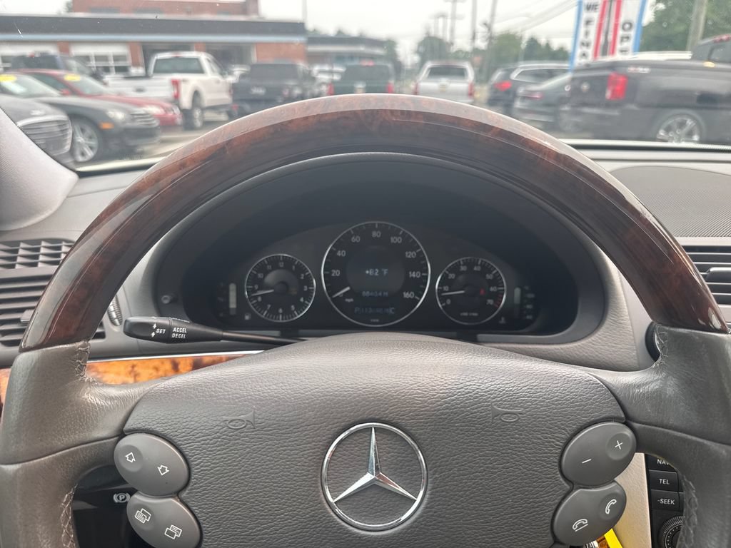 Used 2007 Mercedes-Benz E 350 4MATIC Sedan image 15