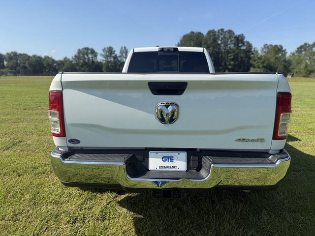 Used 2023 RAM 3500 Tradesman AWD/4WD image 6