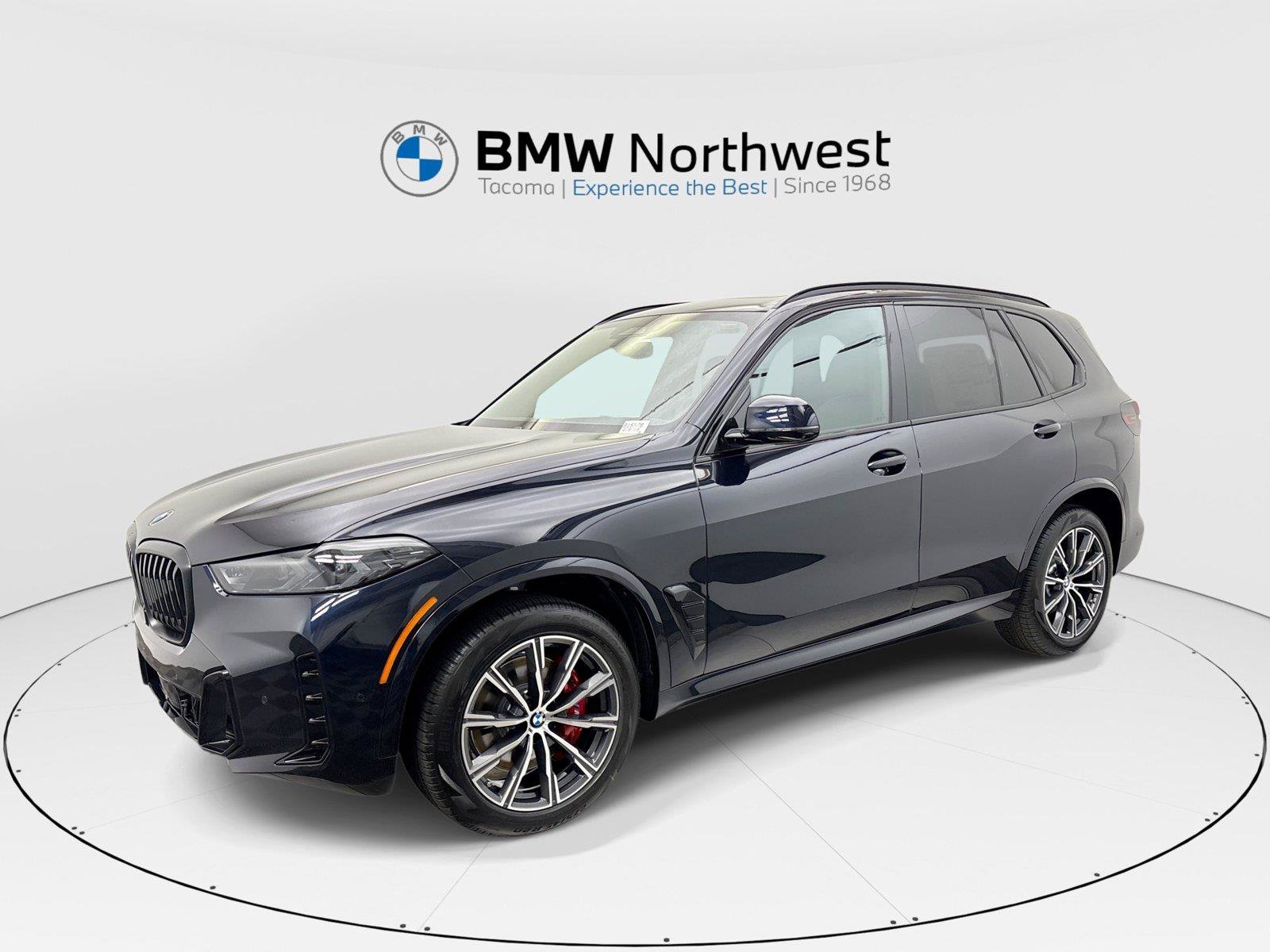 New 2026 BMW X5 xDrive40i w/ M Sport Package