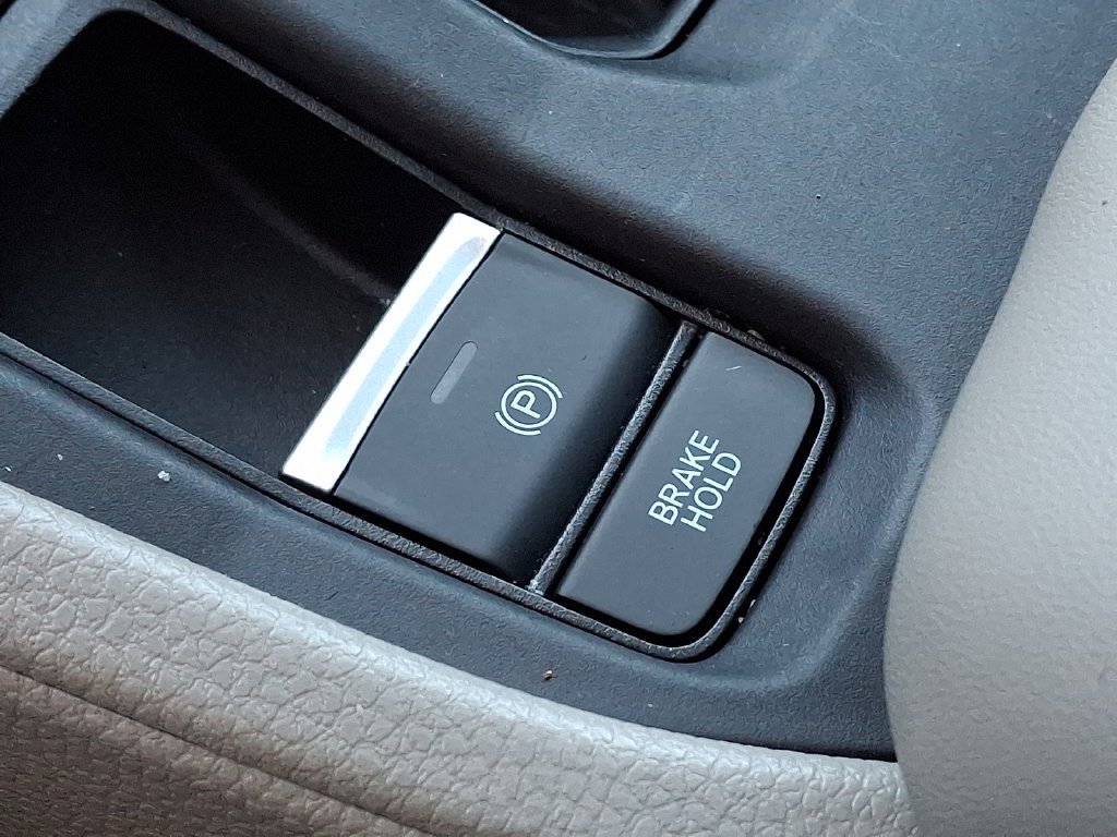 Used 2023 Honda Accord EX image 29