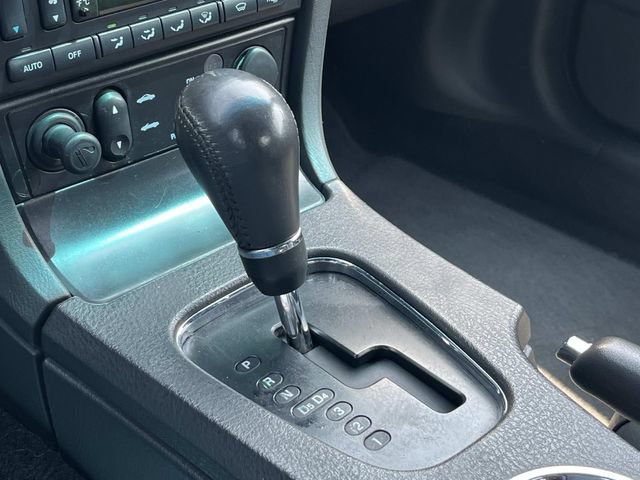 Used 2002 Ford Thunderbird RWD image 25