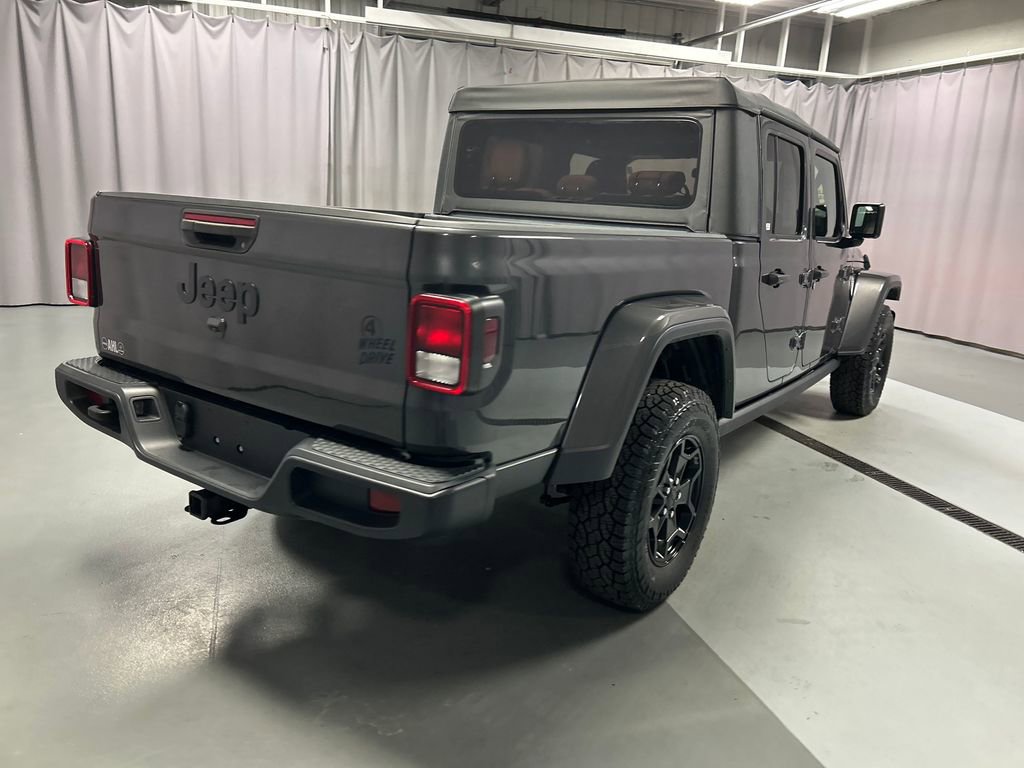 Used 2022 Jeep Gladiator Willys image 7