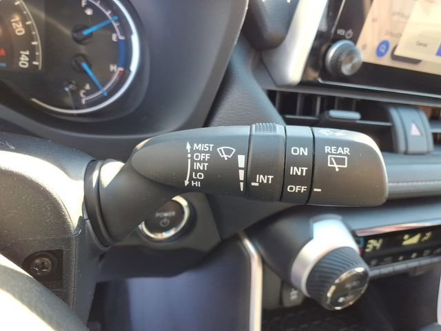 Used 2025 Toyota RAV4 XLE image 22