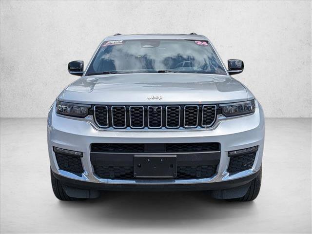 Used 2024 Jeep Grand Cherokee L Limited w/ Luxury Tech Group II AWD/4WD image 2