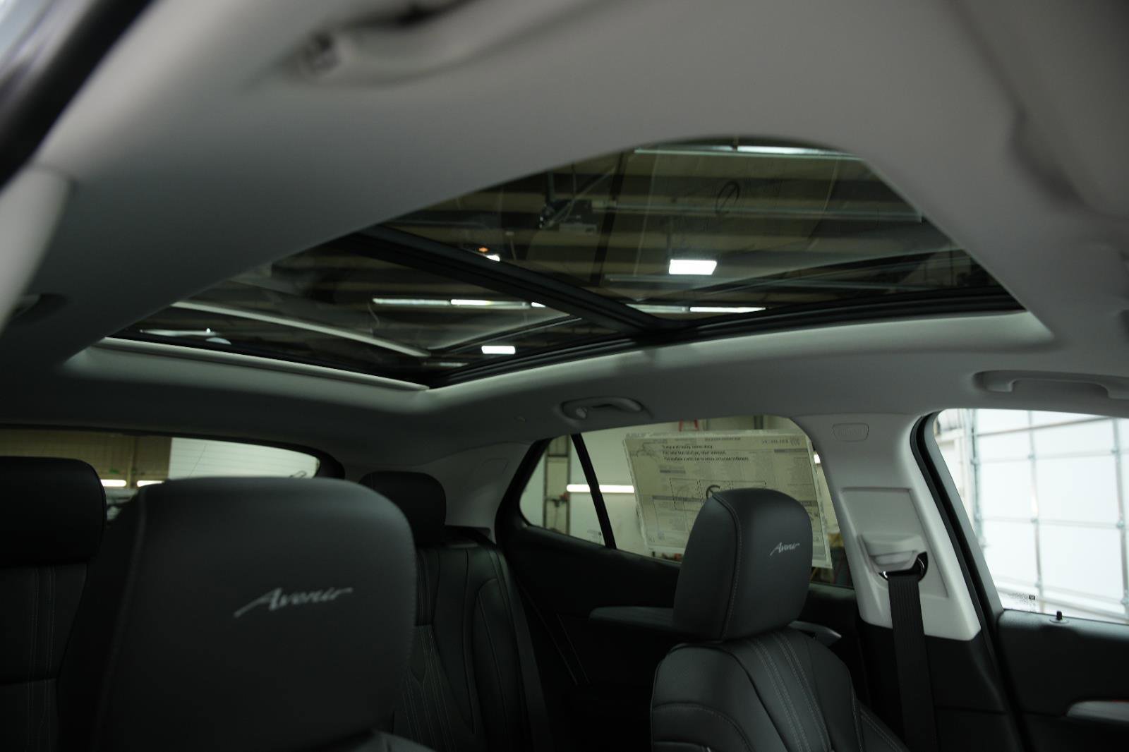 New 2026 Buick Envision Avenir image 20